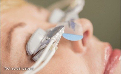 woman receiving a LipiFlow treatment