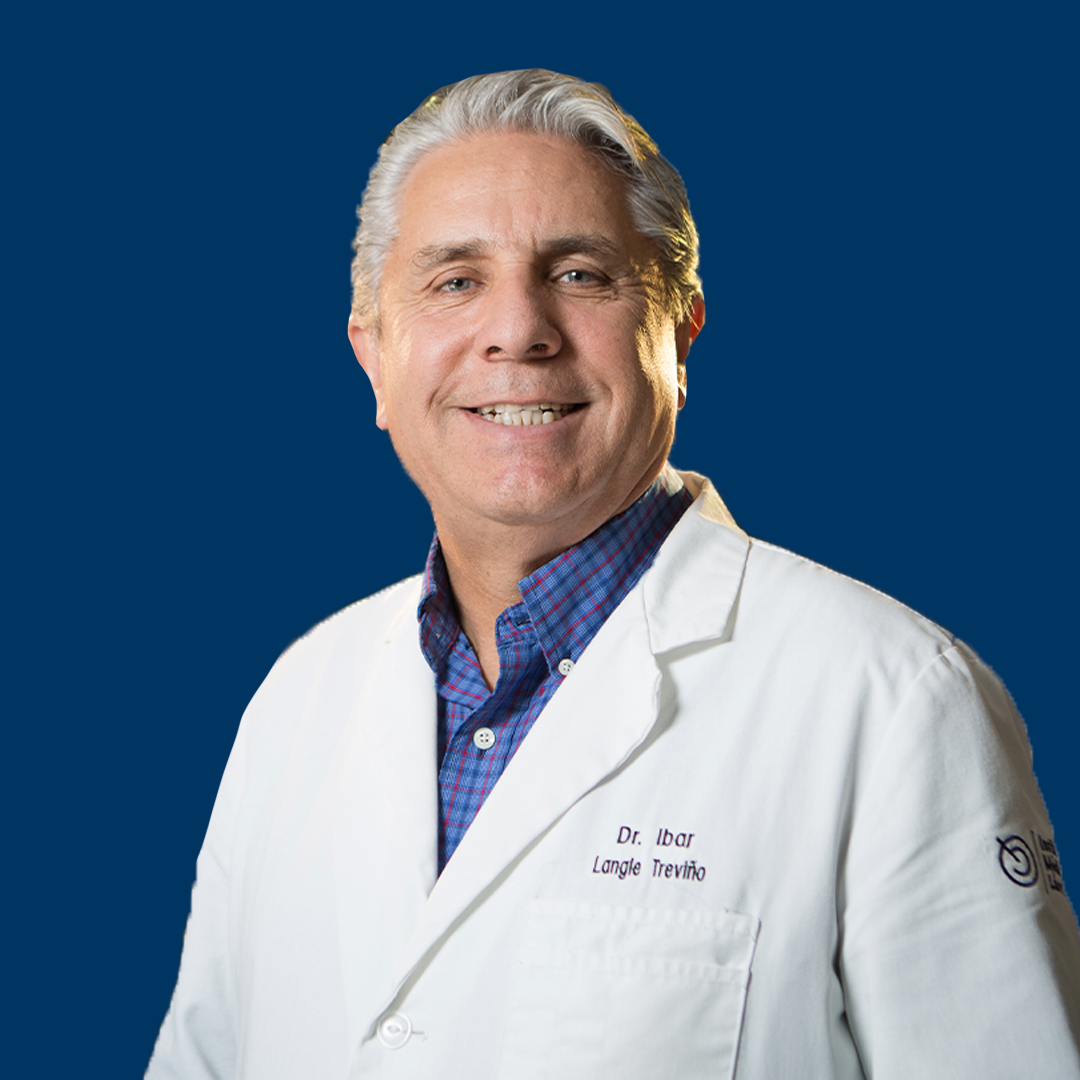 Dr. Ibar Langle, Director centro de coloproctologia