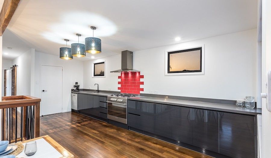 Modern renovated kitchen - Builder in Cairns, QLD