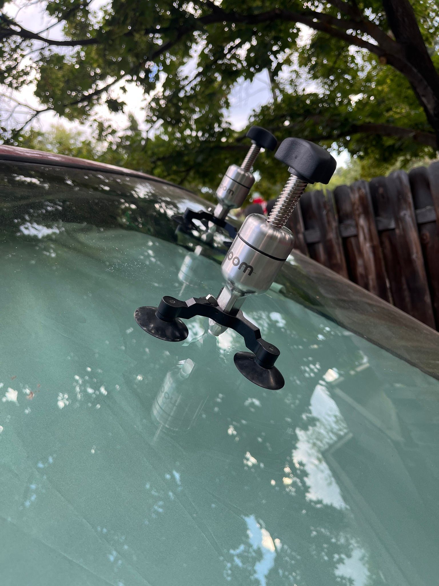 Windshield rock chip repair near Lebanon, TN