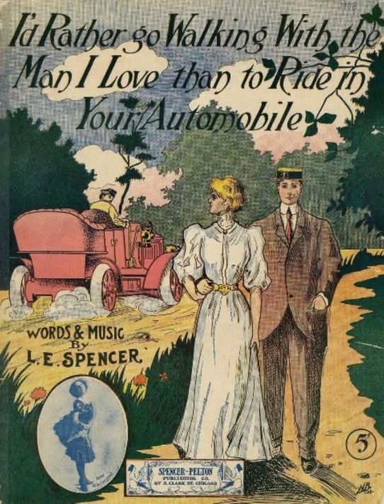 Vintage bladmuziekomslag met een man en een vrouw bij een rode auto in een tuin, getiteld 