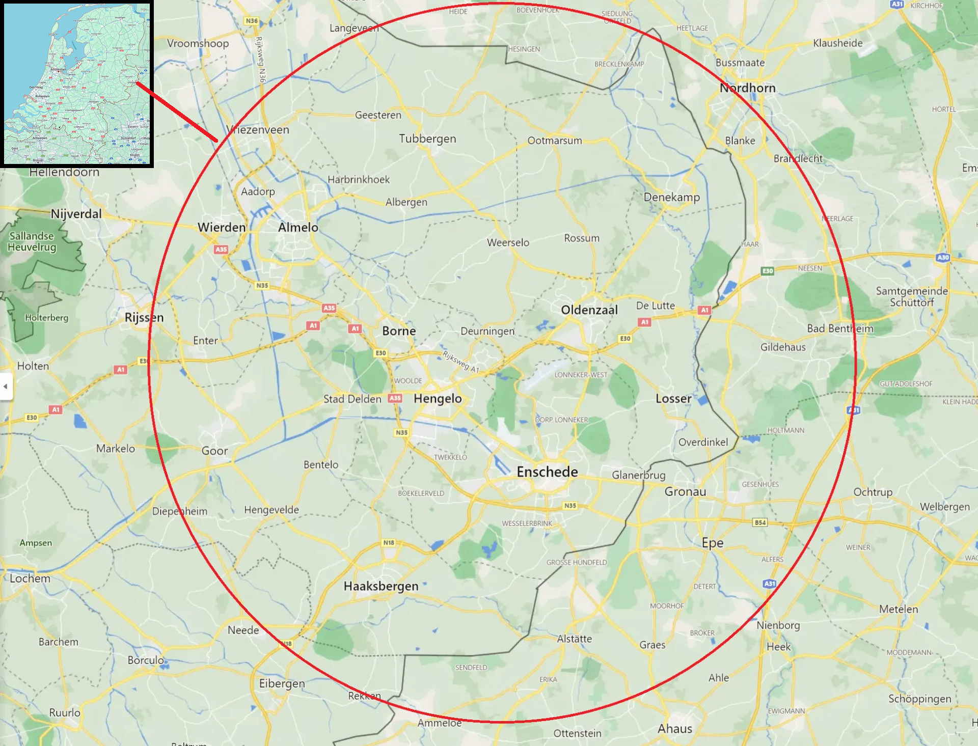 Plattegrond van Londen met een grote rode cirkel die een centraal gebied markeert en een ingezoomde kaart linksboven.
