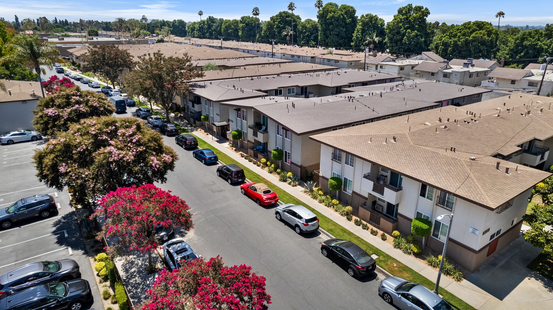 Lakewood Manor photo gallery