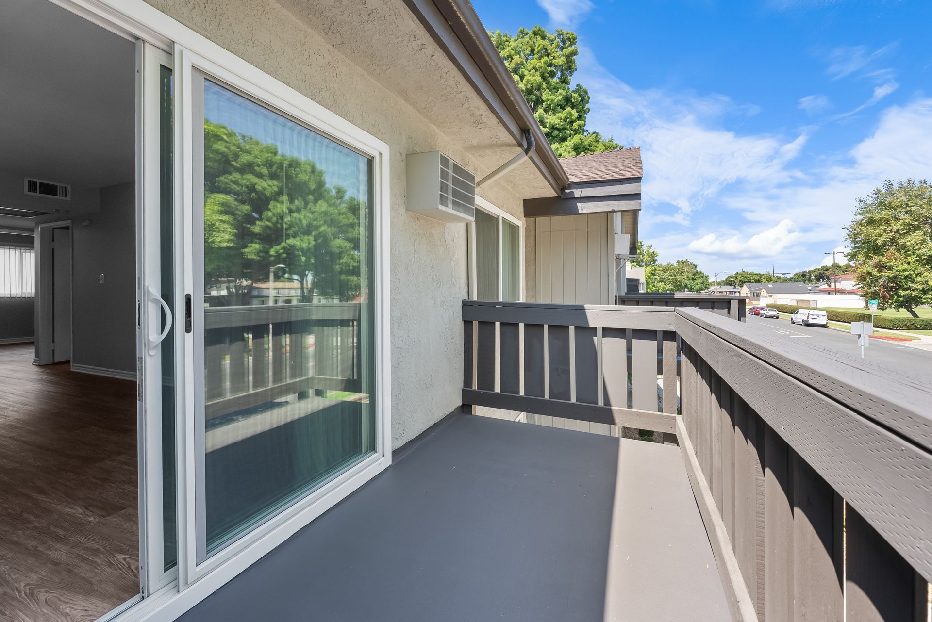 Lakewood Manor photo gallery