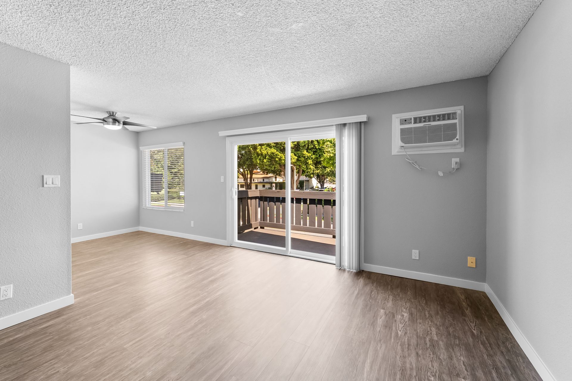 Lakewood Manor photo gallery
