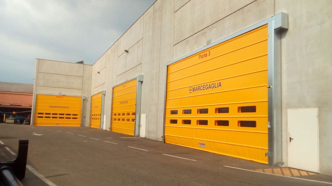 Porta industriale flessibile