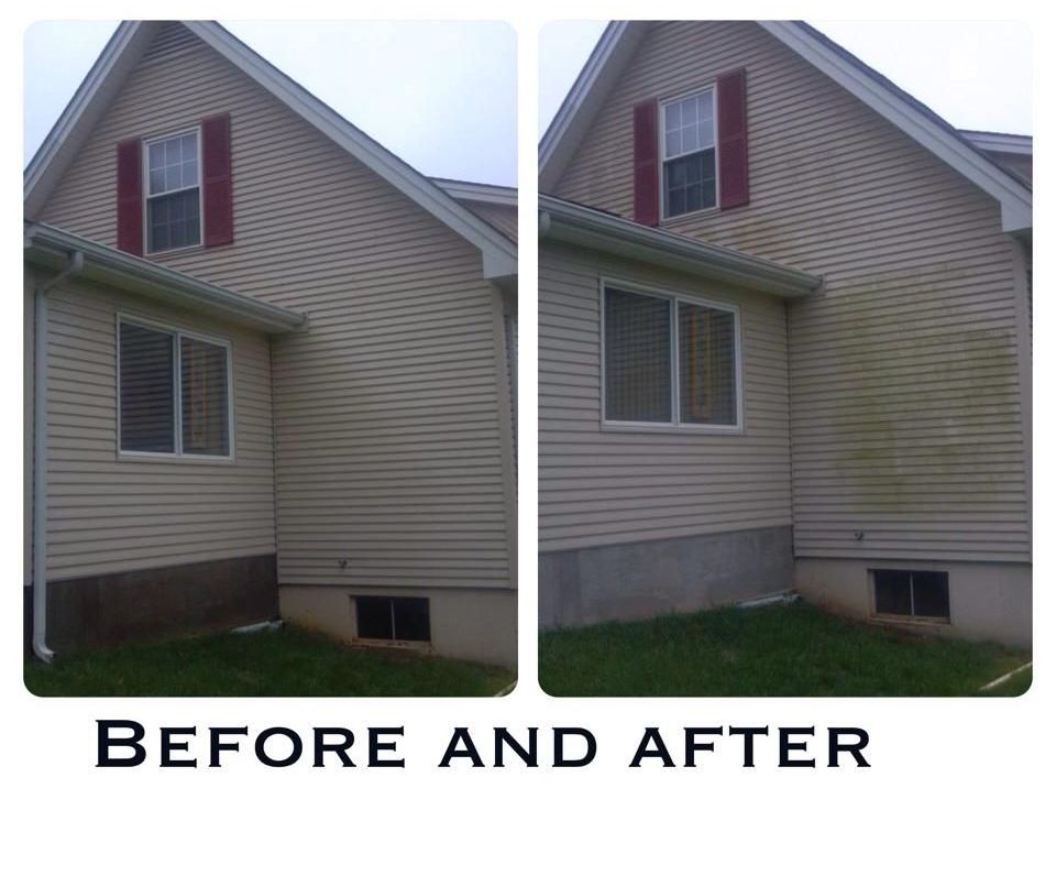 Before and After whole house pressure washing services in Arnold, MO by Hot Shotz Mobile Power Wash