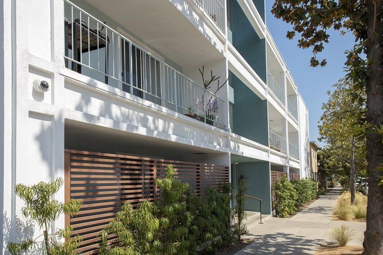 CA Income Property