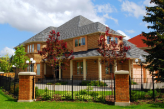 Custom fence built  at a residential home in Cheyenne