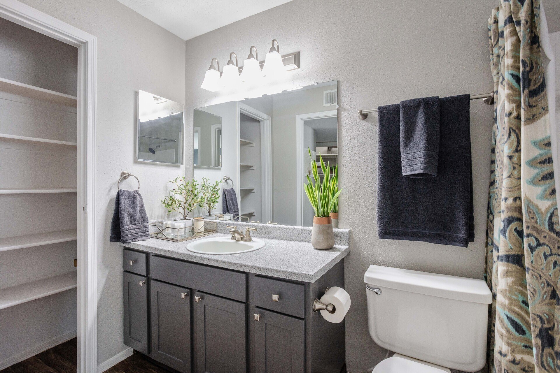 Gallery Timber Hollow Apartments in Fairfield, OH