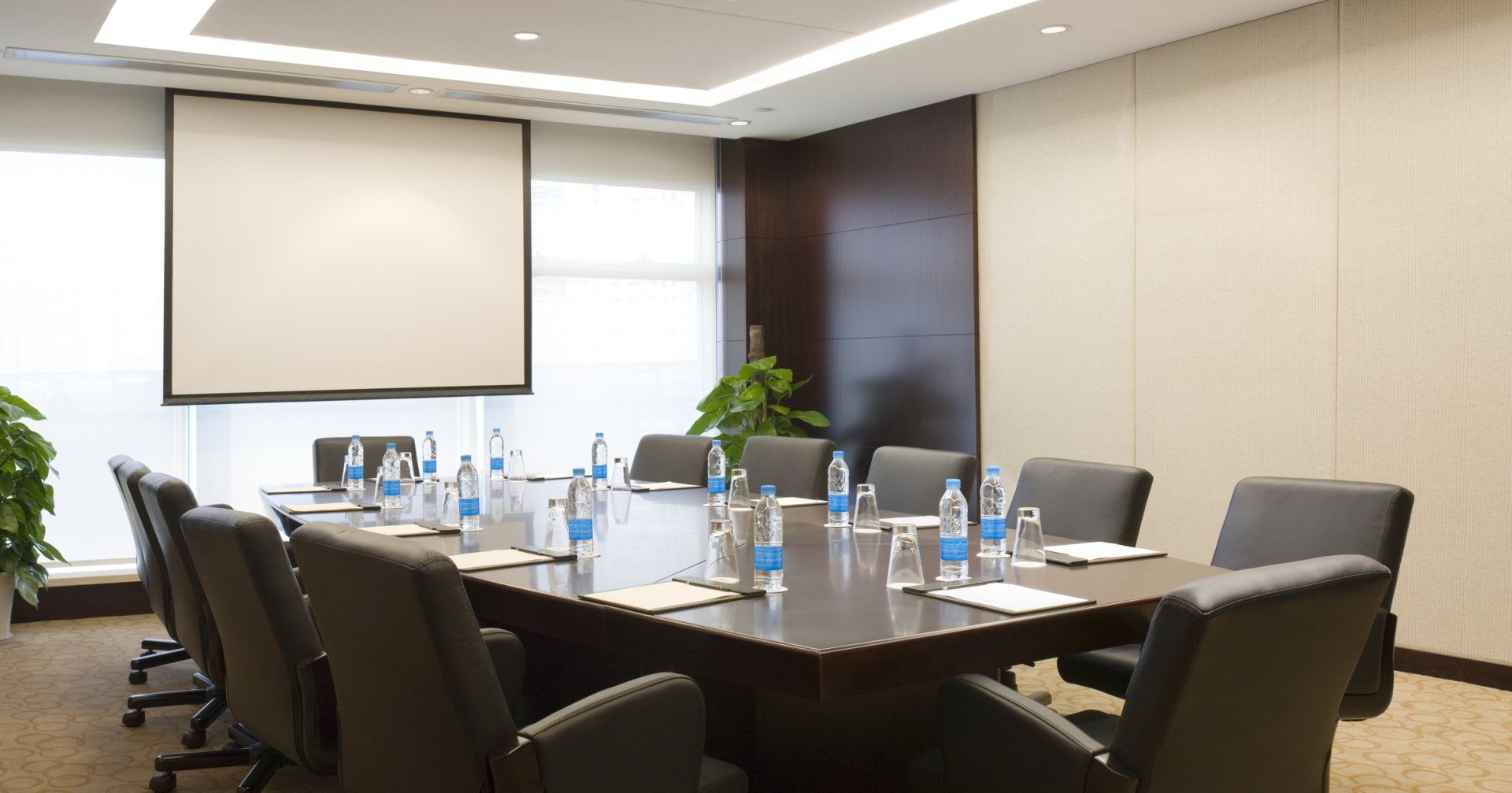 Interior Of Meeting Room - Jackson, MS - Promodular LLC