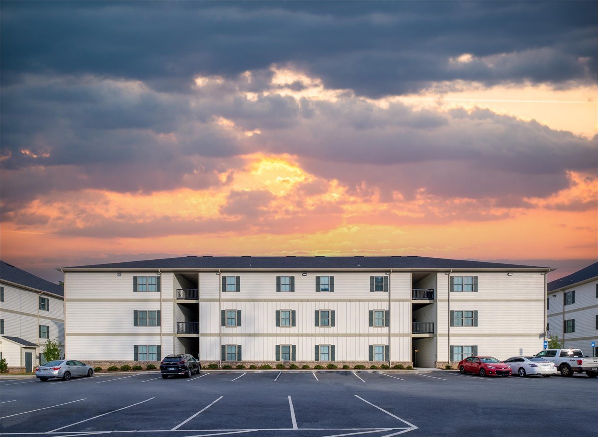 Stone Ridge Luxury Apartments Adel, GA