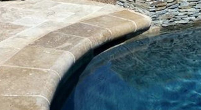 Bordi Piscina Travertino