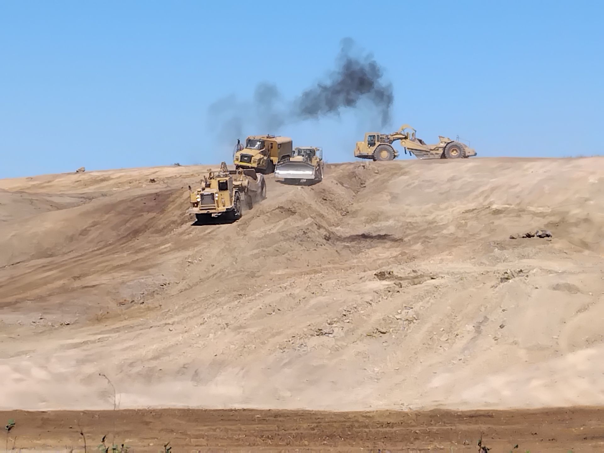 Excavators clearing land for Construction — Mike Barlow Earthmoving Pty Ltd in Rockhampton, QLD