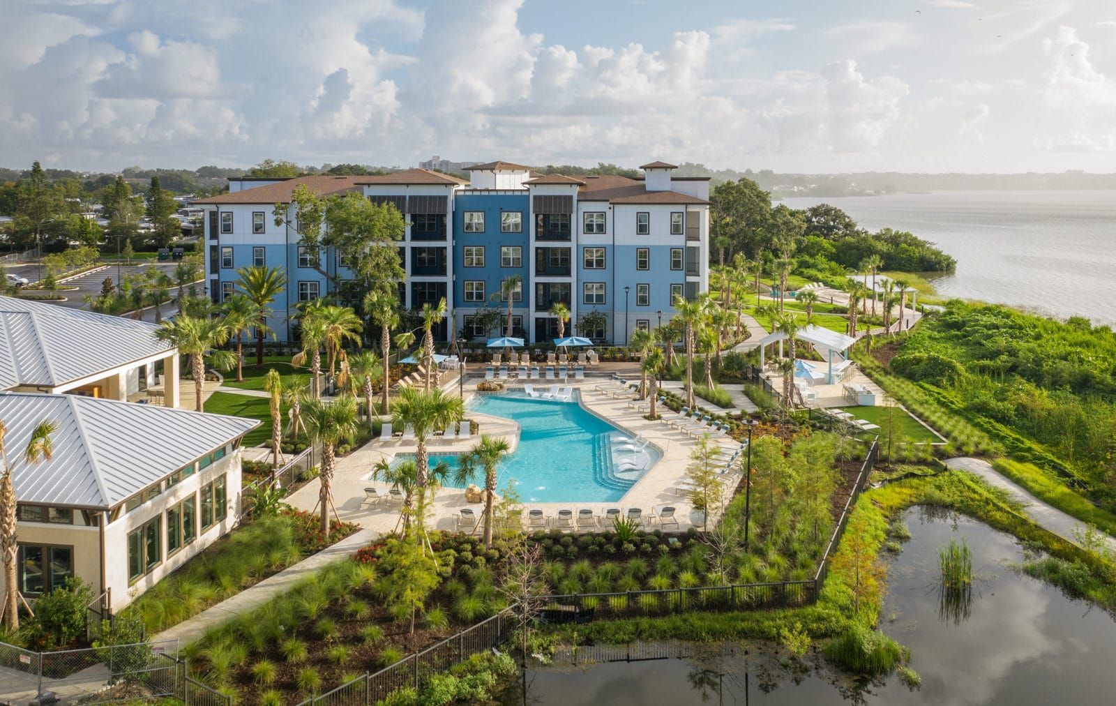 Bainbridge Apartments