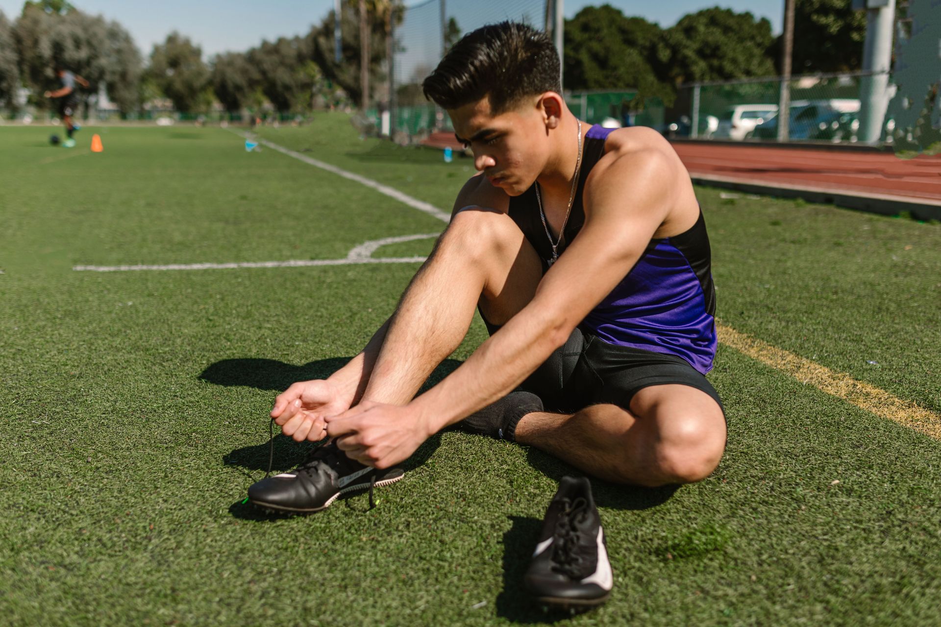 Anxious athlete experiencing worry about sports performance and making the team, concerns addressed through anxiety in sports in Omaha, NE | anxiety in sports omaha ne - anxiety and athletes omaha ne - anxiety therapy omaha ne - elkhorn - gretna - bennington - blair - millard - wahoo - waverly - papillion