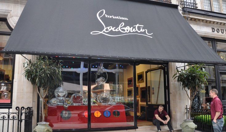 Luxury retail 3D printed display for Louboutin