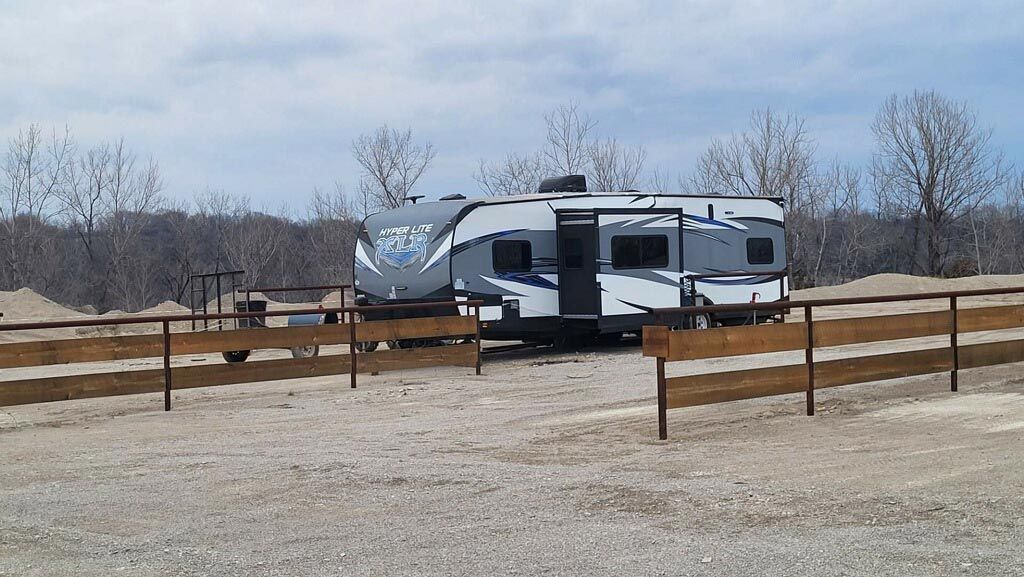 One RV Parked In Kansas City