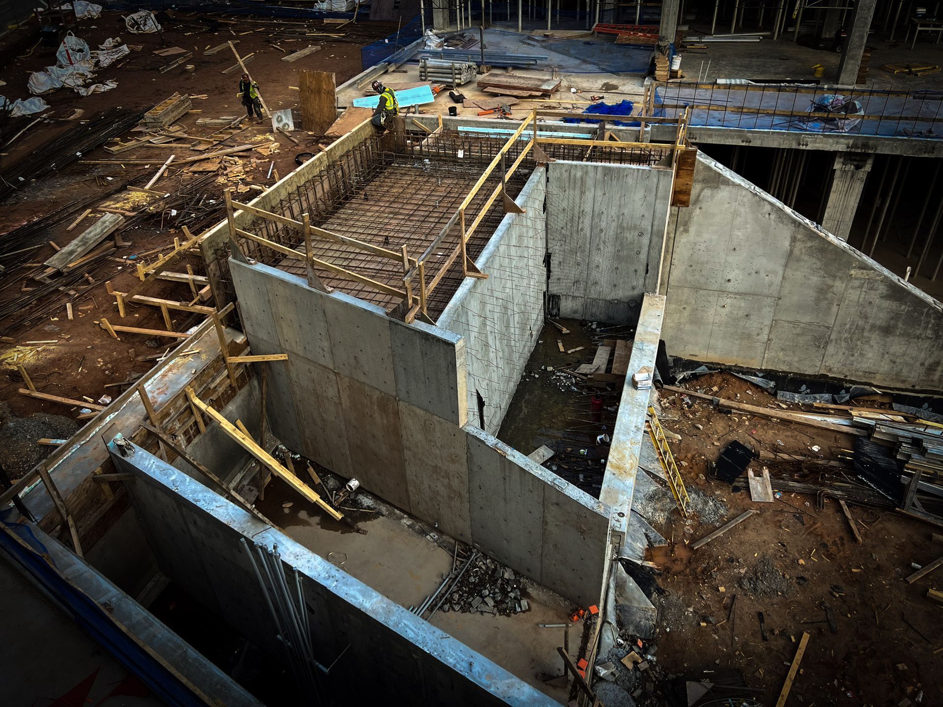 water feature construction - laughing waters