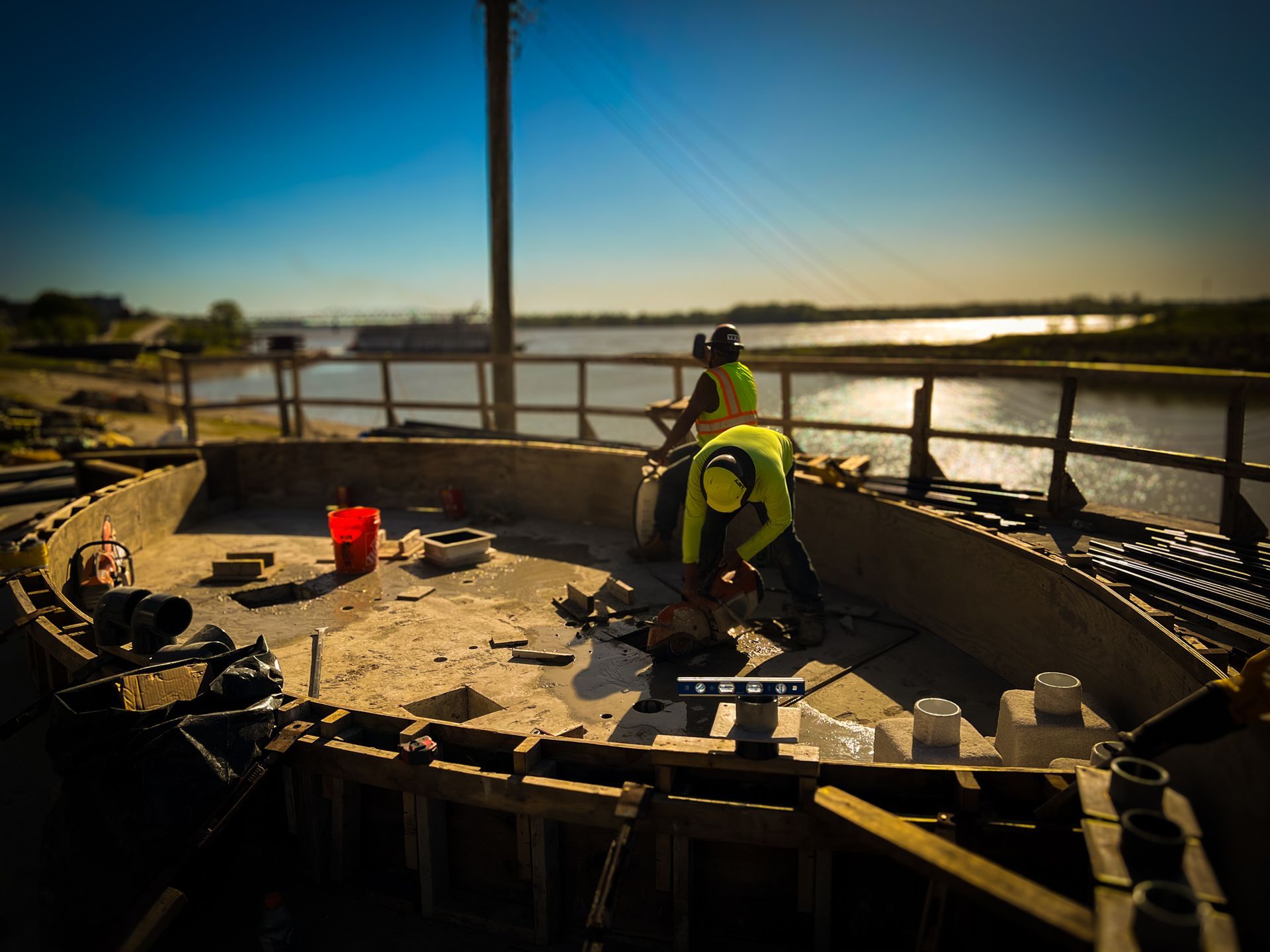 water feature construction - laughing waters