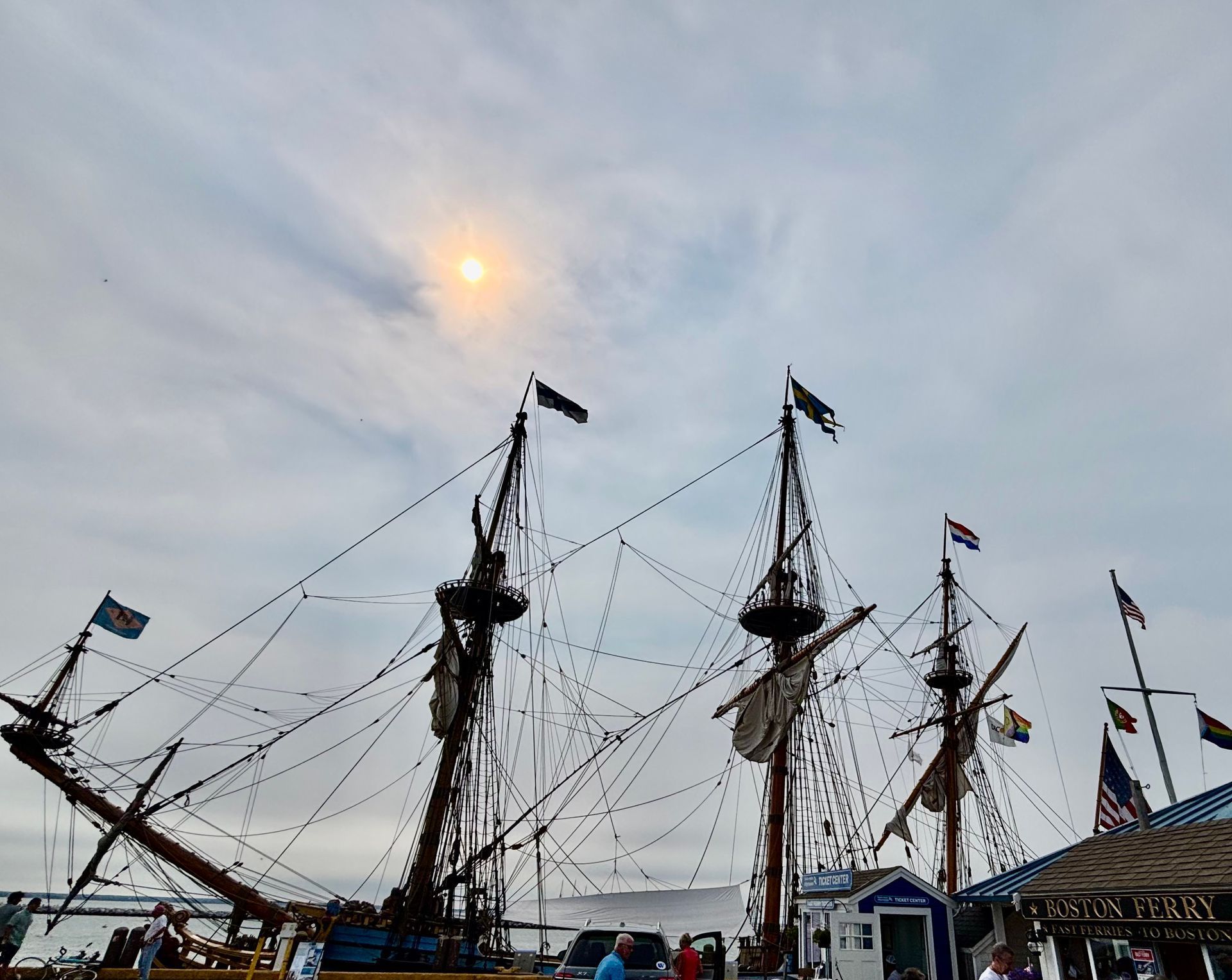Stay at the White porch Inn and enjoy a cruise on the Kalmar Nyckel Tall Ship