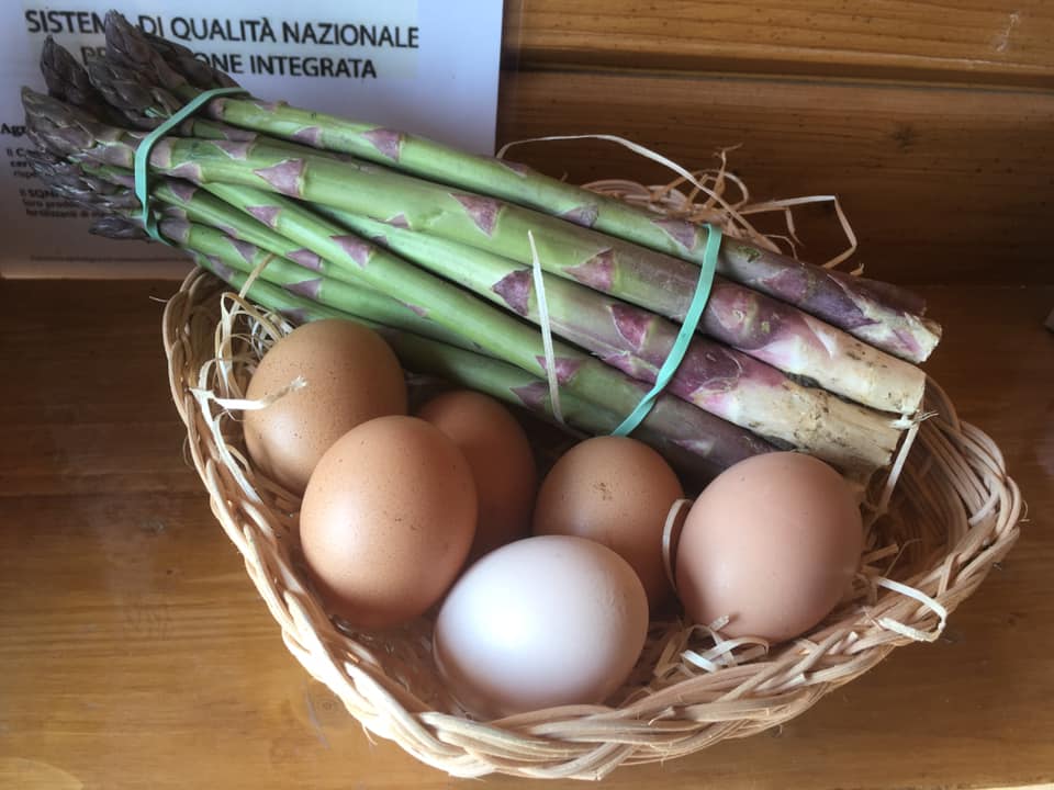 Asparagi con uova