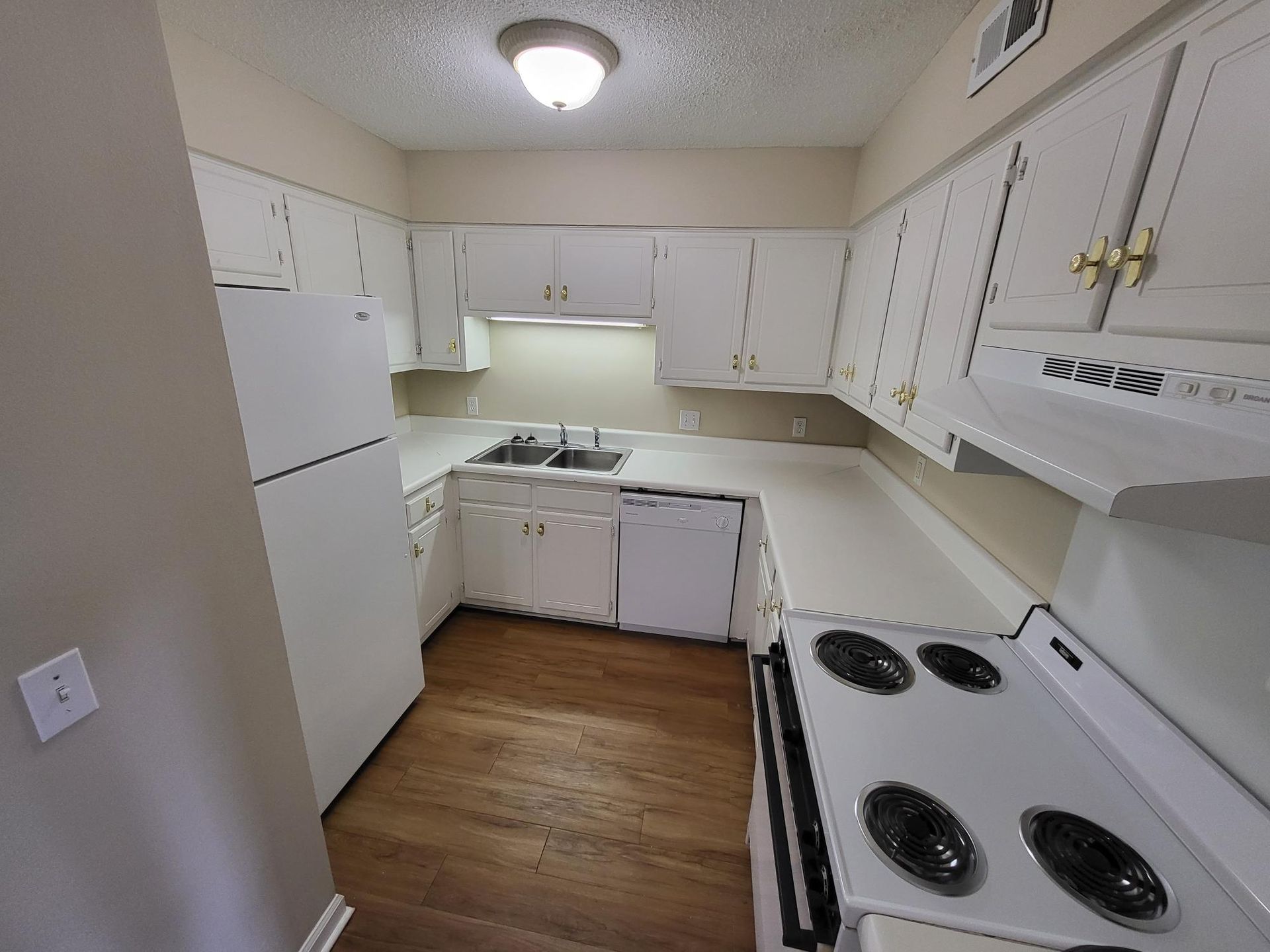 Highland Gardens Interior Photo