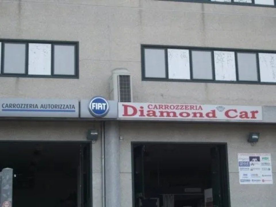 riparazione e verniciatura veicoli