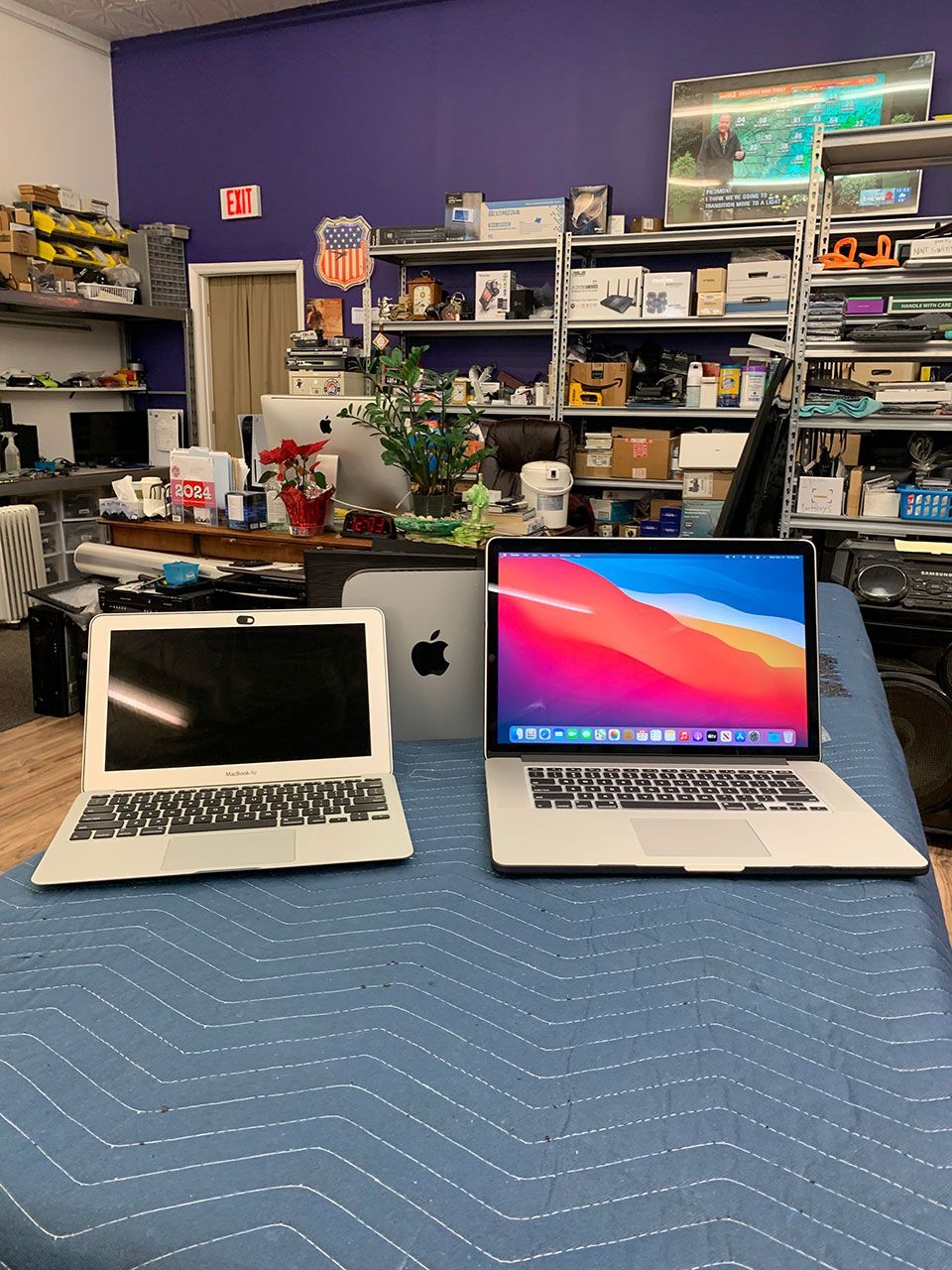MacBook 1