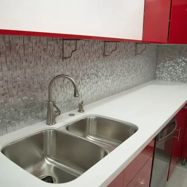 For a welcoming look that brings in a bit of nature,