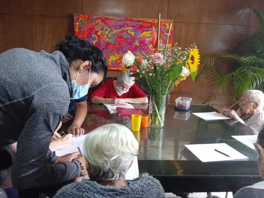 HOGAR PARA ANCIANOS LOS AÑOS DORADOS