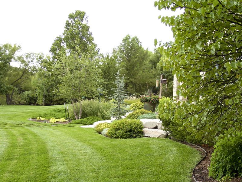 Commercial Office In The Park And Landscaping — Rural & Commercial Landscaper in Humpty Doo, NT