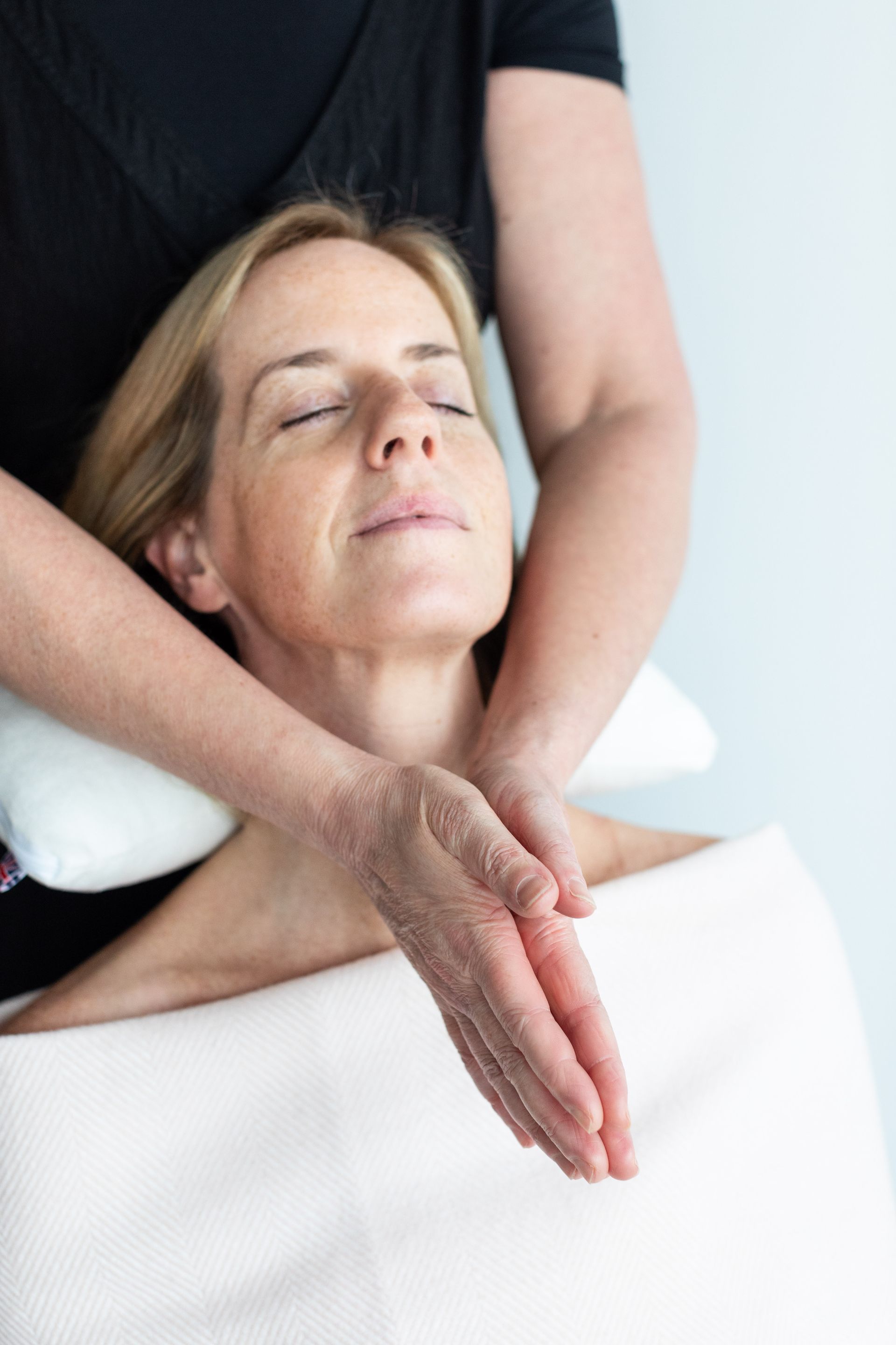 Indian Head Massage Facial