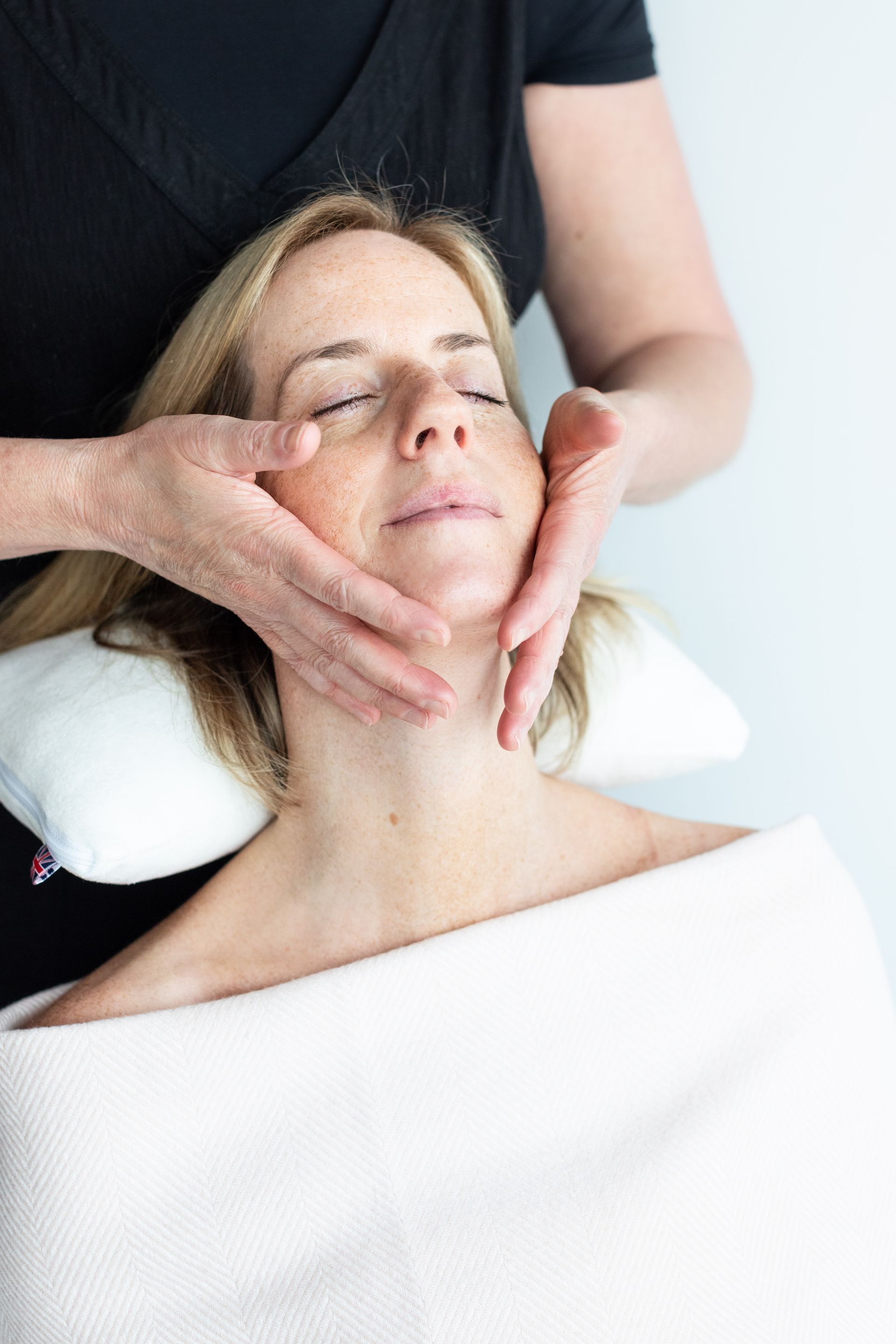 Indian Head Massage Facial