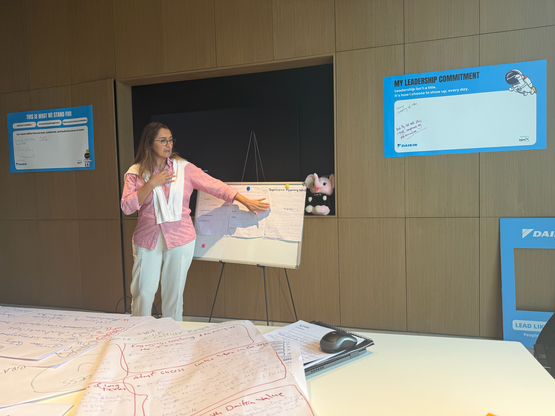 Presentation and storytelling skills training workshop for business leaders and teams
