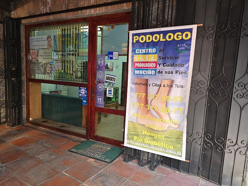 CENTRO PODOLÓGICO MUCIÑO
