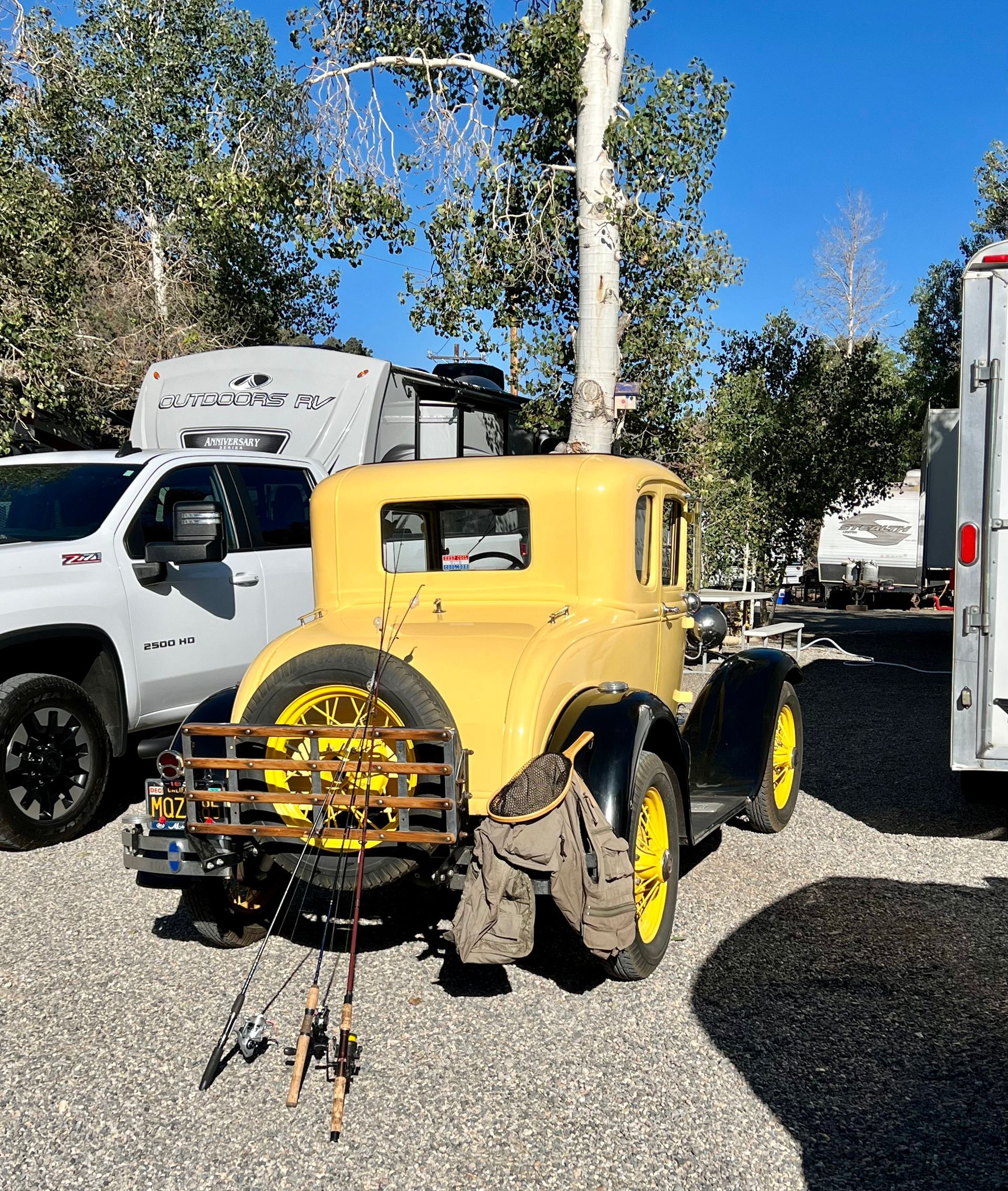 vintage-vehicle