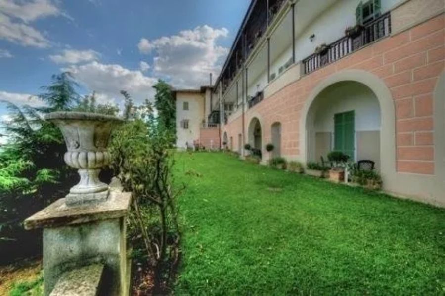 angoli esterni della casa di riposo