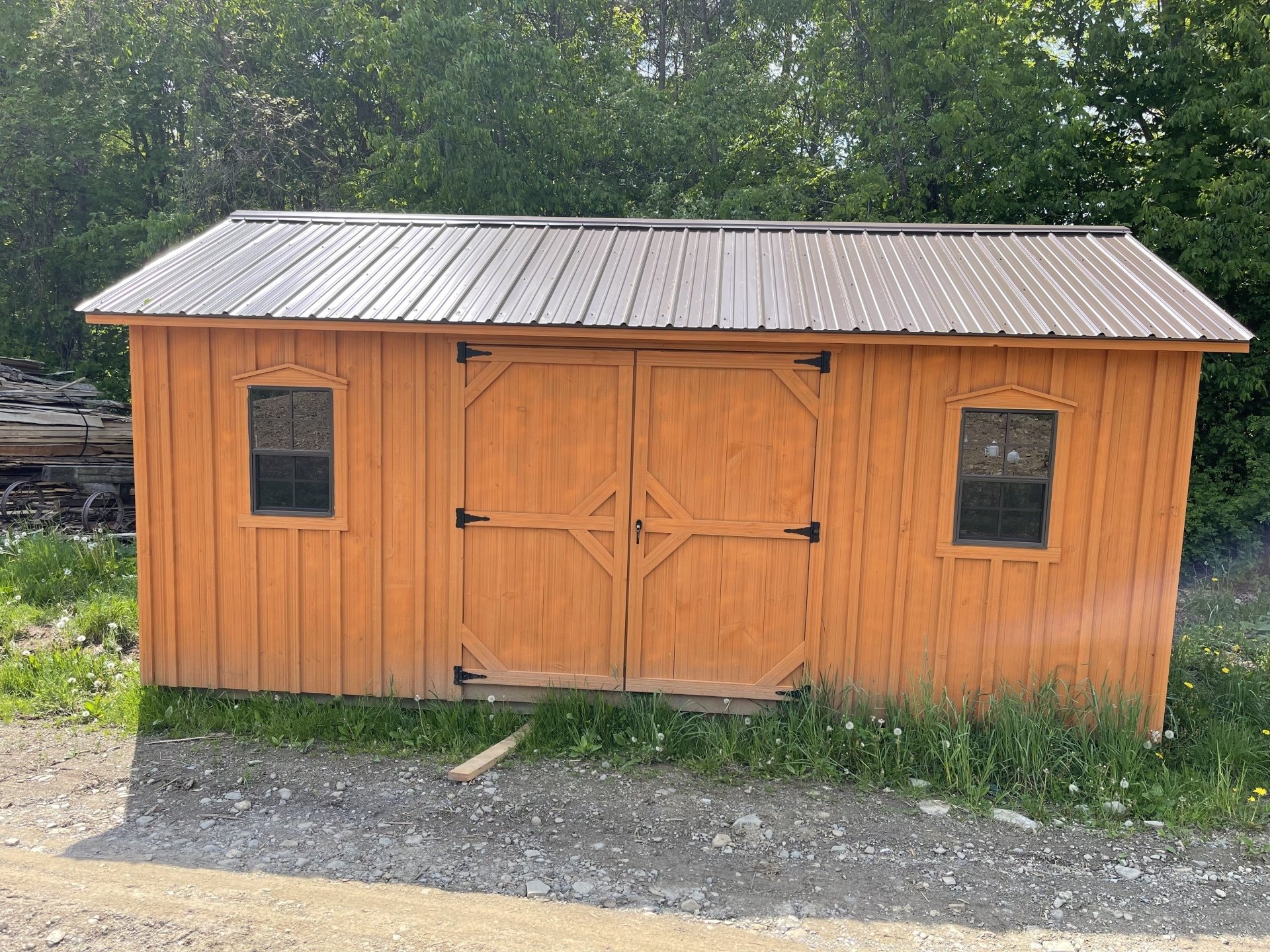 Log Cabin Construction Erie, PA Amish Sheds for Less