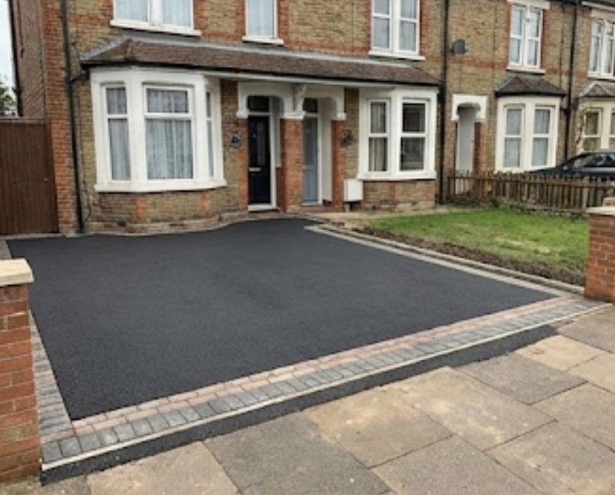 Tarmac Driveway installed by DNA Driveways in Coventry