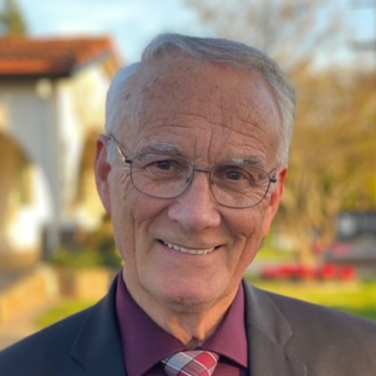 Larry Auer