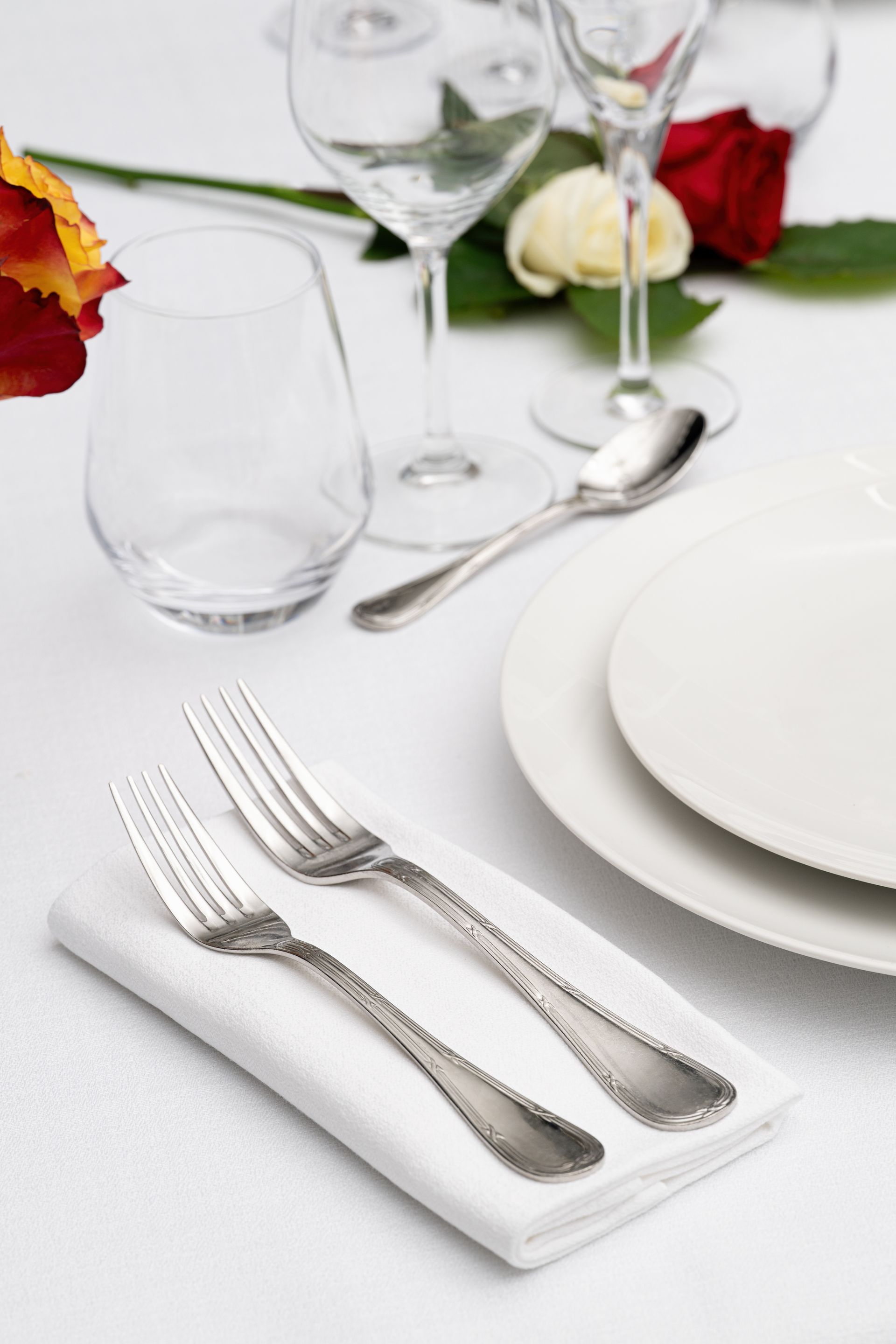 Assiette blanche Ariane 28 de diamètre