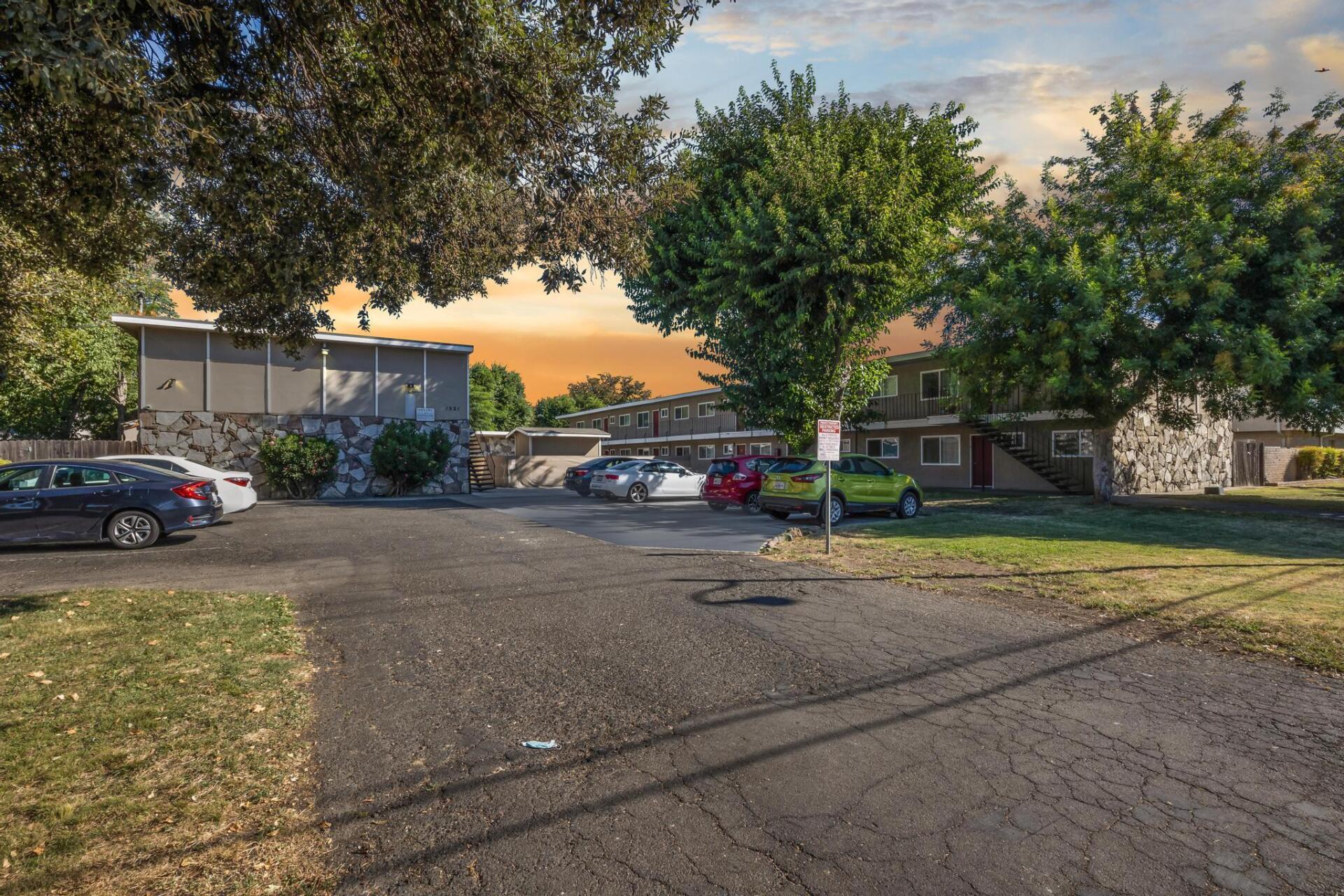 Eighth Street Apartments Simmons Real Estate Davis, CA