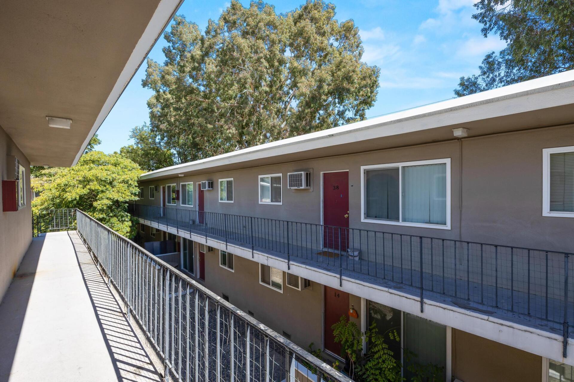 University House Apartments Simmons Real Estate Davis, CA