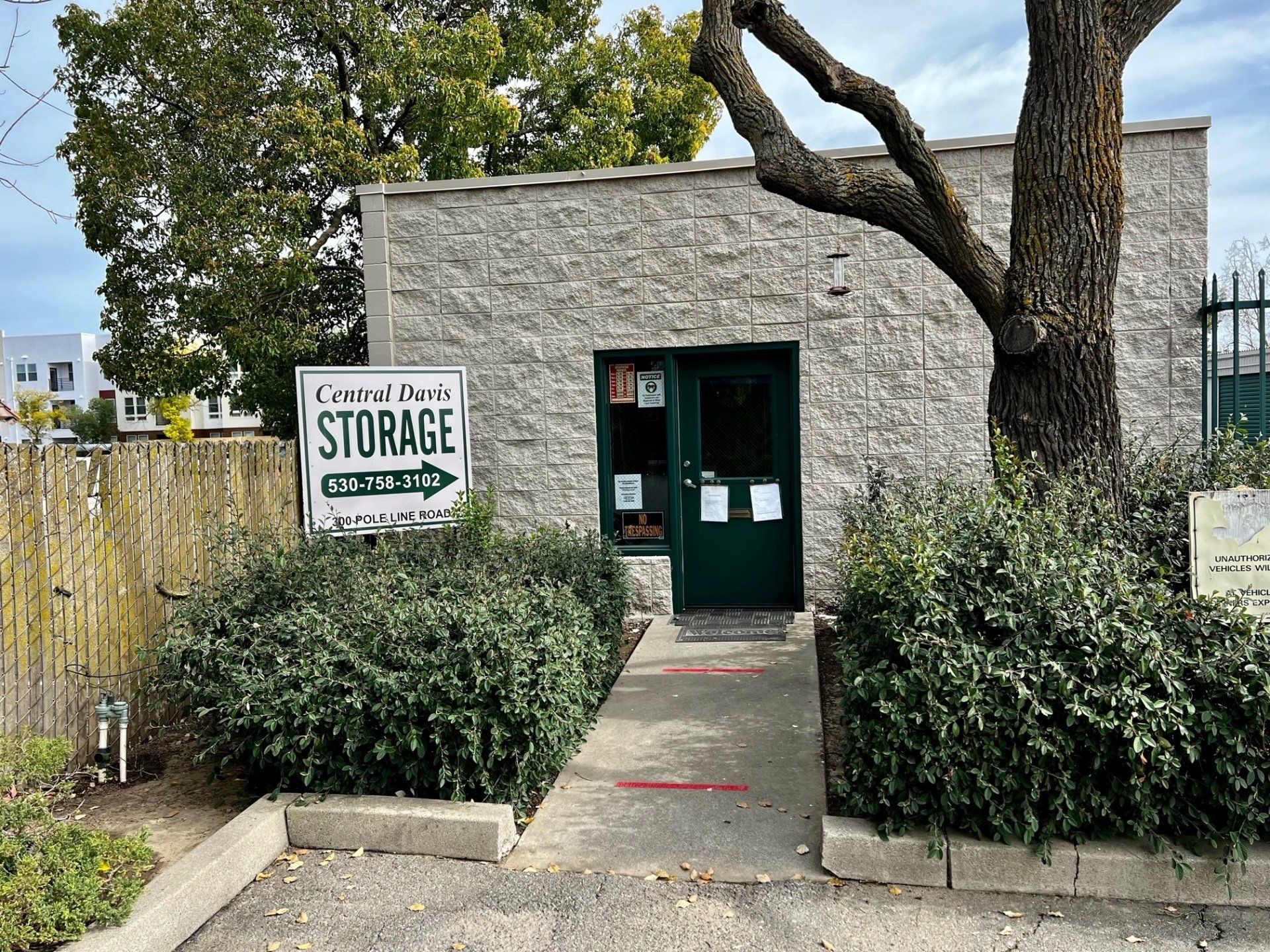 Exterior of Central Davis Storage office