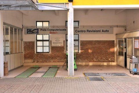 revisioni auto milano