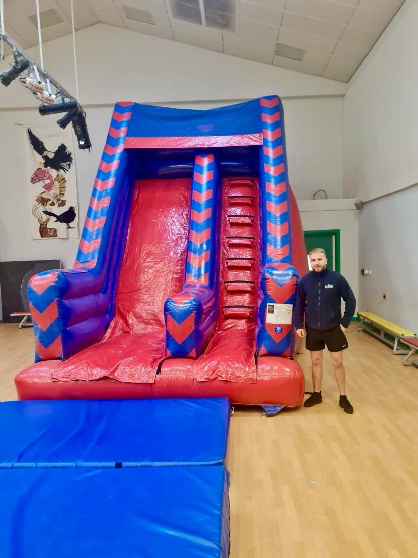 Blue And Red Arrow Slide 