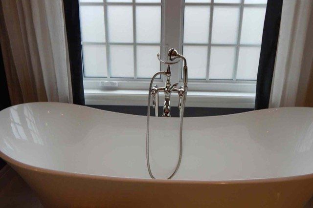 walk in tub installation guelph ON