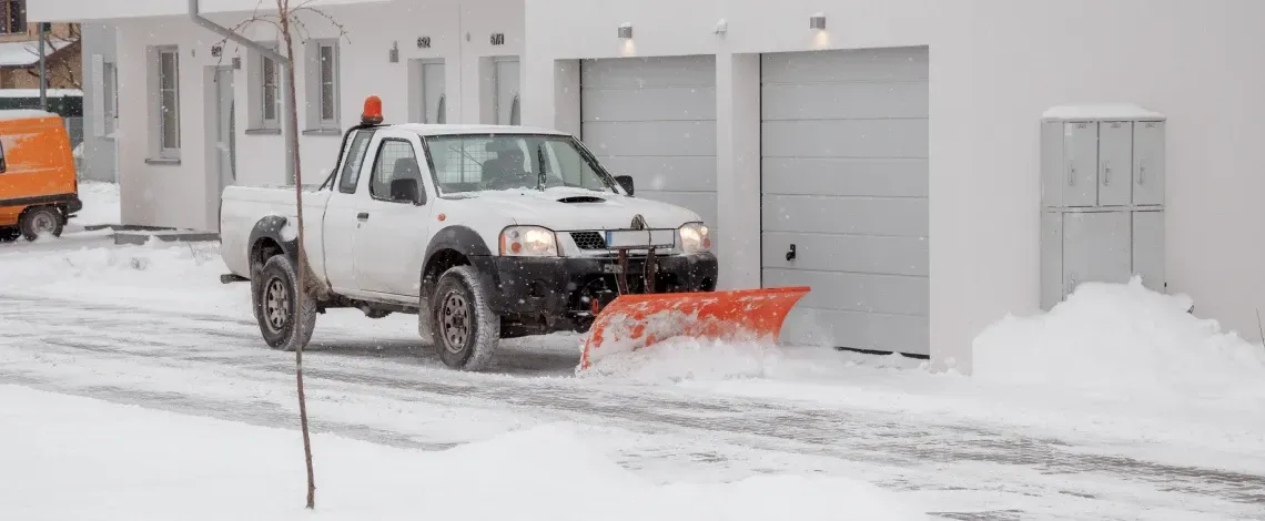 commercial snow removal contract cedar hill st louis
