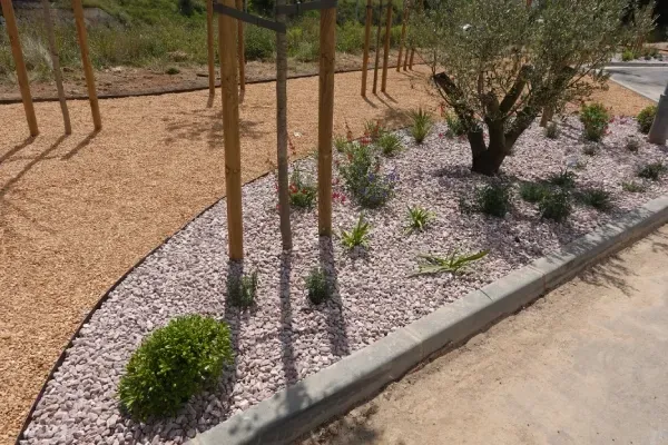 landscaping services kirkwood mo